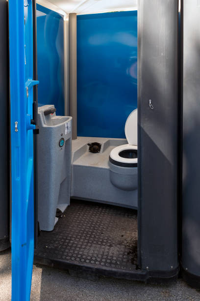 Best Porta potty cleaning services  in Pomona, CA
