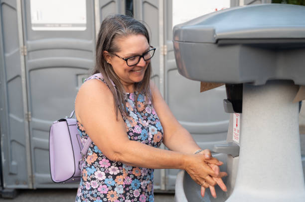 Portable Toilet Options We Offer in Pomona, CA